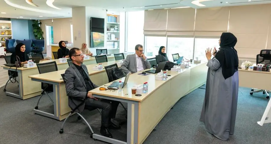 مؤسسة حمدان بن راشد آل مكتوم تُنفّذ برامج تدريبية متخصصة ضمن نموذج حمدان EFQM التعليمي