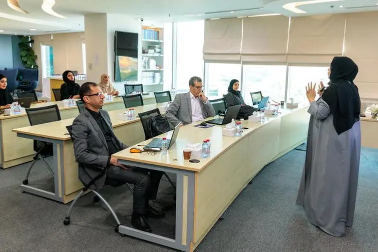 مؤسسة حمدان بن راشد آل مكتوم تُنفّذ برامج تدريبية متخصصة ضمن نموذج حمدان EFQM التعليمي
