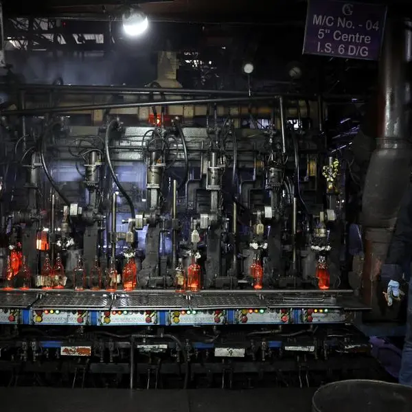 War batters India's glass heartland, testing New Delhi's manufacturing drive