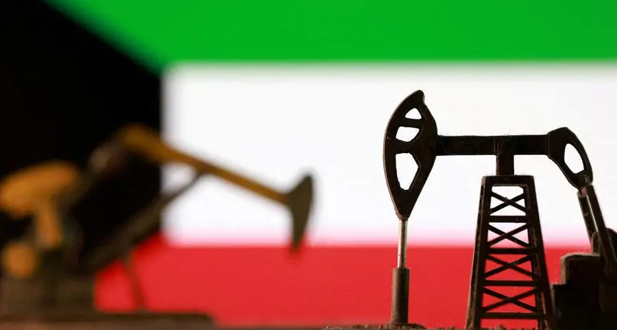 Kuwaiti oil price rises by $3.92