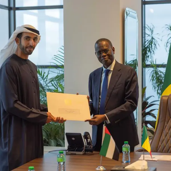 Prime Minister of Senegal receives written message from UAE President