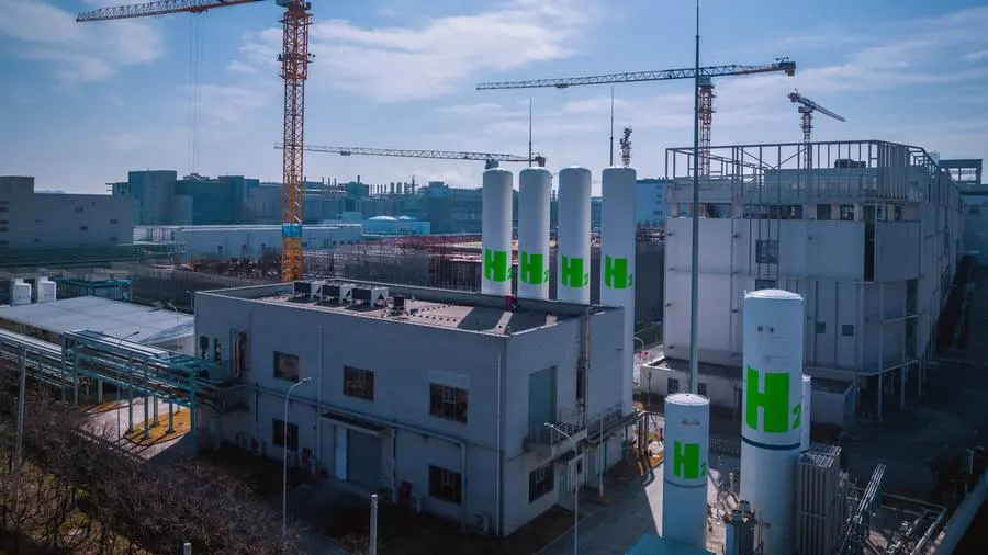 Envision commissions world's largest green hydrogen, ammonia plant