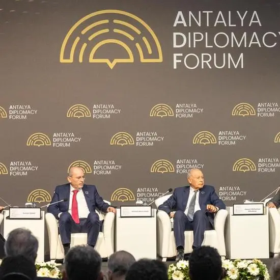 GCC Secretary-General: GCC keen to achieve stable, secure environment