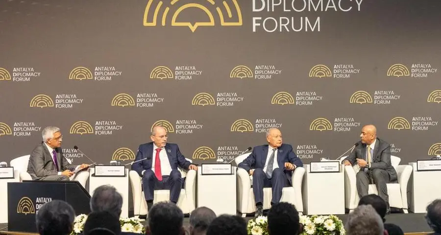 GCC Secretary-General: GCC keen to achieve stable, secure environment