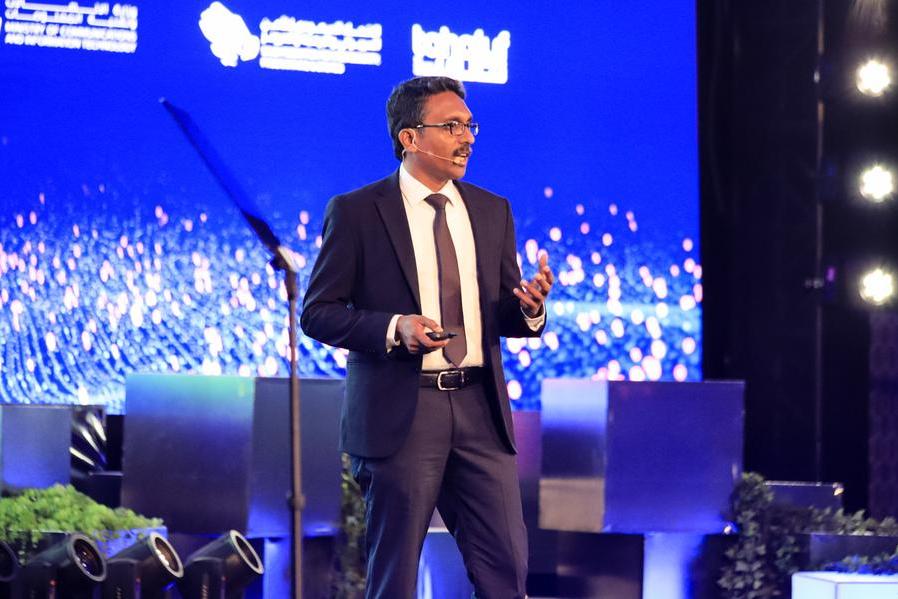 Zoho launches Projects Plus a smart, AI-powered project management solution for enterprises in MENA