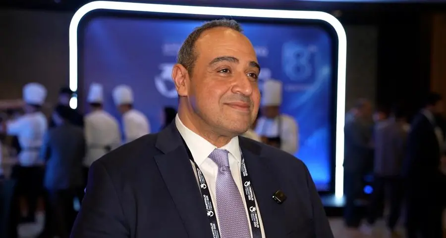 عن سعر الجنيه وحركة الأموال بعد الحرب: مقابلة فيديو مع رئيس قطاع البحوث في \"إي إف جي هيرميس\"