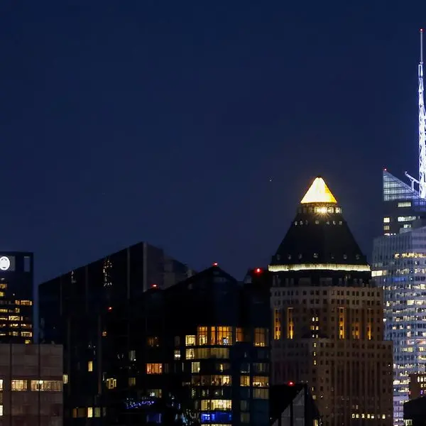 Wall Street giants tout SpaceX as Musk speaks at pre-IPO investor event