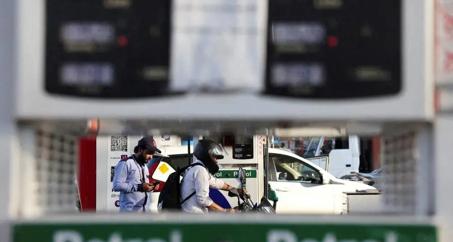 India's opposition urges government to absorb oil price shock, warns on growth