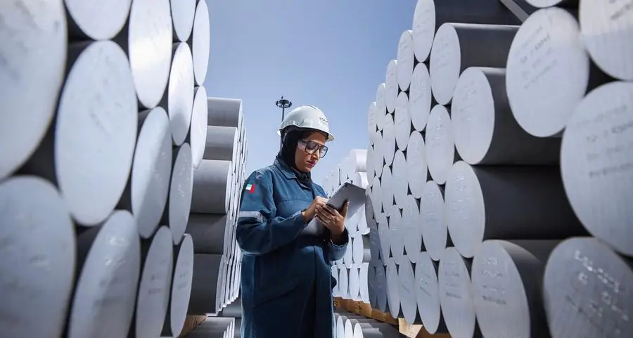 Guinea revokes Emirates Global Aluminium concession, transfers assets to local firm