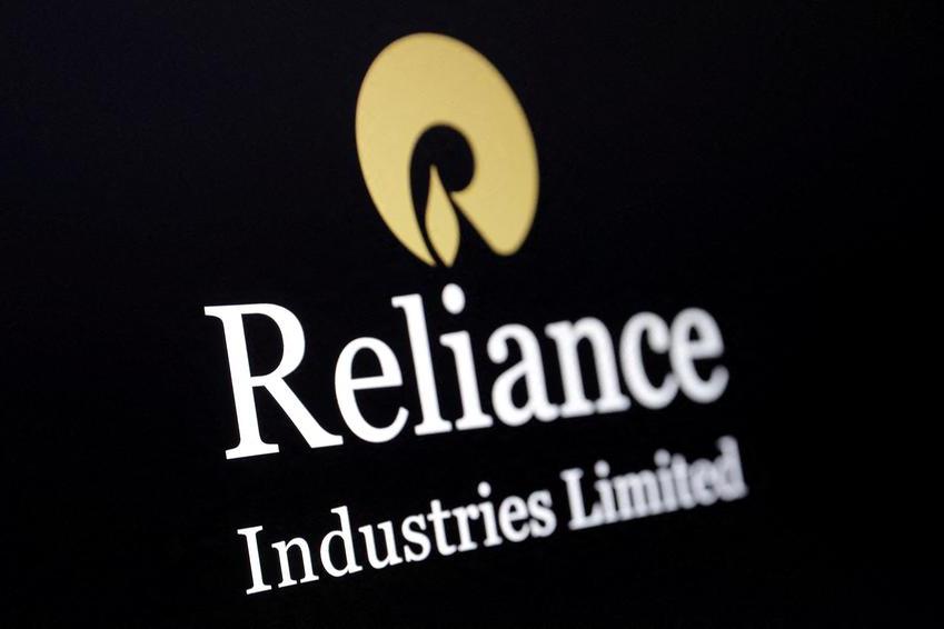 Reliance buys 1mln barrels of crude from Kuwait's KPC, trade sources say