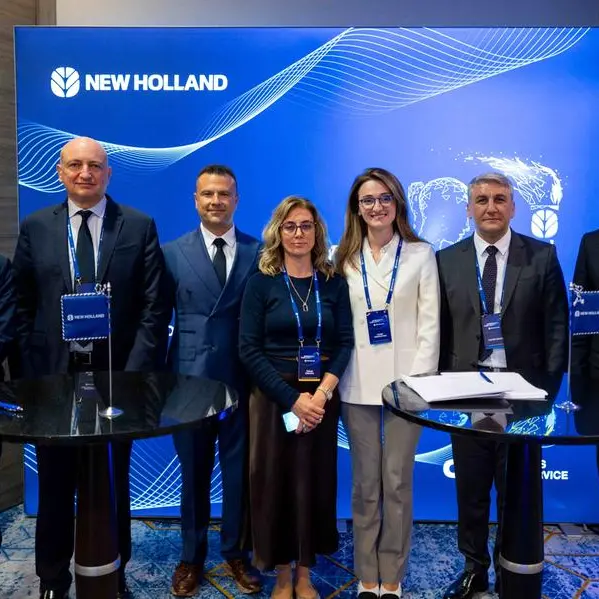 غسان عبود للسيارات توقّع اتفاقية توزيع مع \"نيو هولاند\" لتعزيز قطاع الزراعة في سوريا