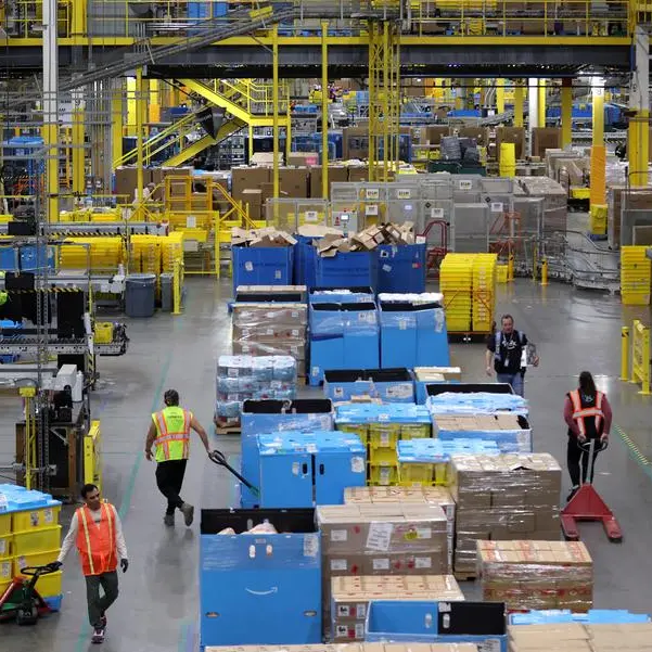 Global firms slash jobs amid weak sentiment, AI push