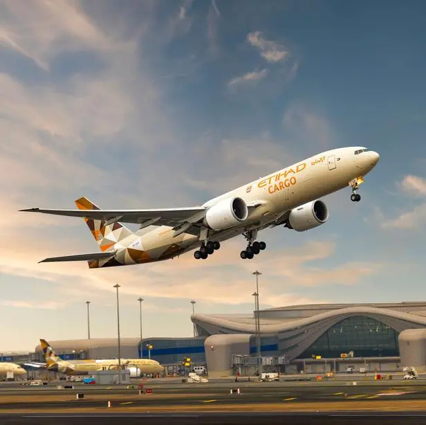 Etihad Cargo expands digital customer experience with new languages and enhanced shipment tools