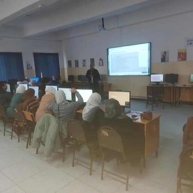 برنامج \"التعليم من أجل النجاح\" في الأردن يعزّز تعليم اللغة الإنجليزية في المدارس الحكومية من خلال تطوير مهارات استخدام الذكاء الاصطناعي