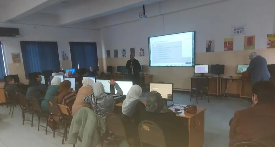 برنامج \"التعليم من أجل النجاح\" في الأردن يعزّز تعليم اللغة الإنجليزية في المدارس الحكومية من خلال تطوير مهارات استخدام الذكاء الاصطناعي