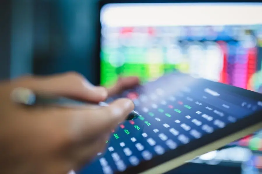 Why smart investors demand digital reporting in private equity deals?