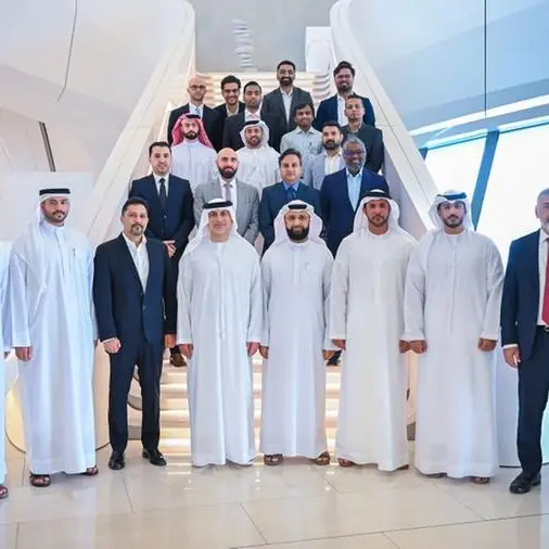 شراكة استراتيجية بين هيئة الطرق والمواصلات في الشارقة و\"آيون\" لتعزيز البنية التحتية لشحن السيارات الكهربائية