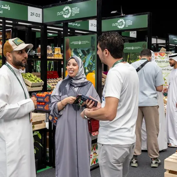 \"المؤتمر والمعرض الزراعي الإماراتي 2026\" يجذب الزوار بتجربة متكاملة