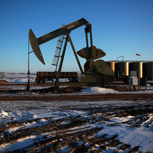 OPEC oil output lowest since at least 2000 as US blockade squeezes Iran, Reuters survey shows