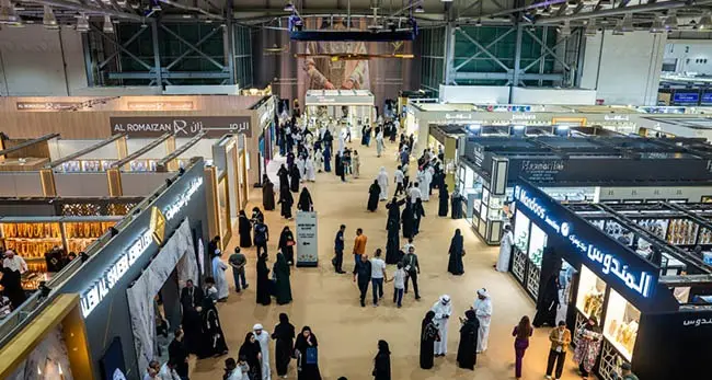 \"الشرق الأوسط للساعات والمجوهرات\" ينطلق الأربعاء المقبل في إكسبو الشارقة بمشاركة 400 عارض من 19 دولة
