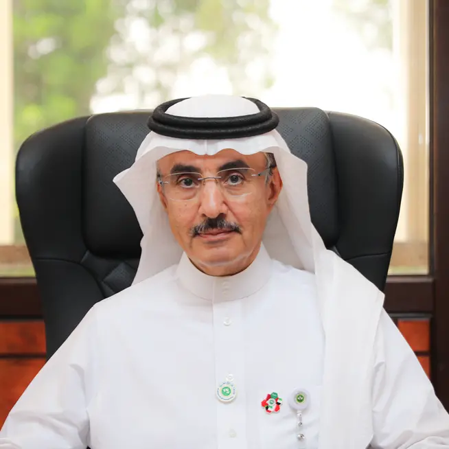 جامعة الخليج العربي تحتفي غداً بتخريج الدفعة الخامسة من طلبة الدبلوم المهني في إدارة المخلفات