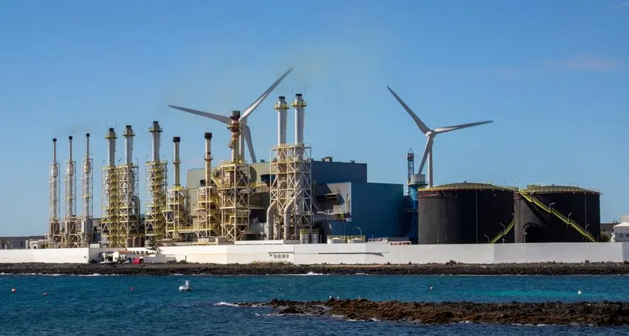 Egypt to offer seawater desalination plants to private sector for operation, maintenance