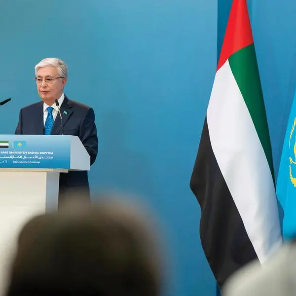 رئيس كازاخستان وولي عهد أبوظبي يشهدان جانباً من منتدى الأعمال الإماراتي الكازاخي