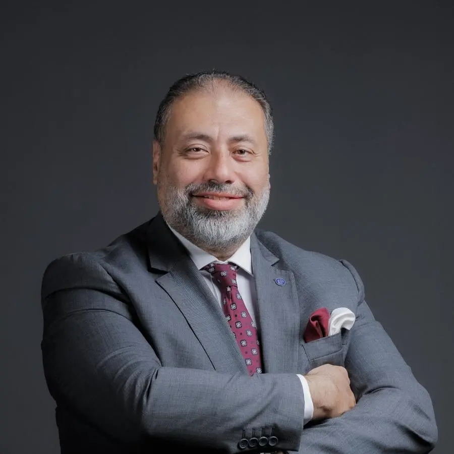 \"أحمد خليفة يقود \"ثروة للتأمين\" لتصبح من أسرع شركات التأمين نموًا في أقل من 6 سنوات بدعم من مجموعة كونتكت المالية\"