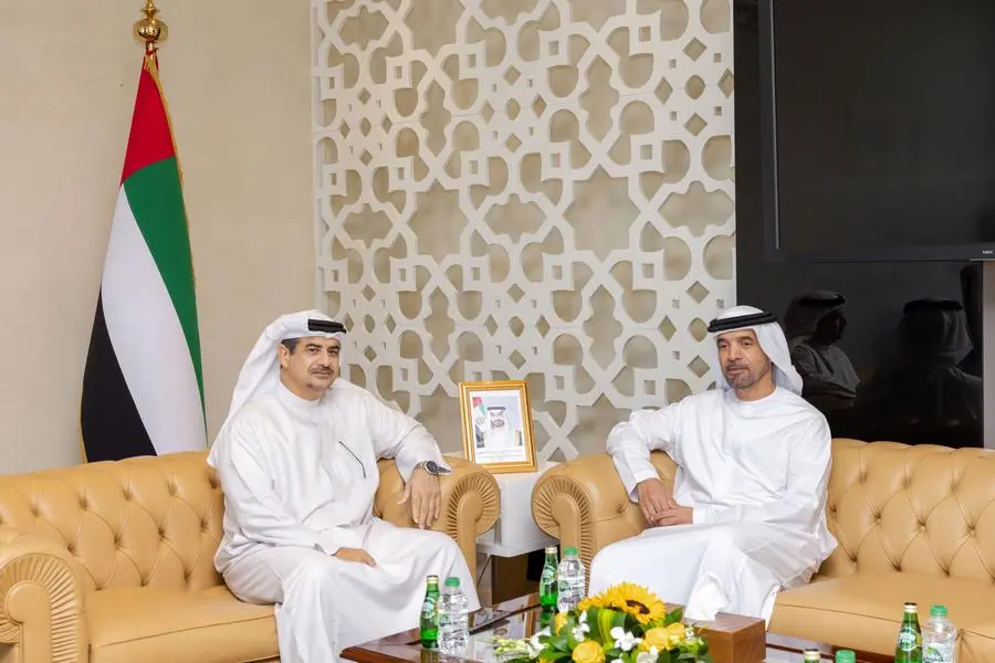 His Excellency Counselor Yousef Saeed Al Abri, Undersecretary of the Abu Dhabi Judicial Department (ADJD), received His Excellency Mubarak Ali Al Neyadi, Undersecretary of the Ministry of Justice. Image Courtesy: ADJD
