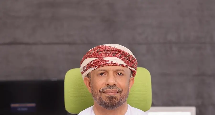 اندماج إستراتيجي بين شركتي ظفار للاستثمار وعمان للإستثمارات والتمويل\"خدمة\"