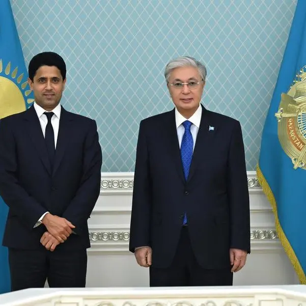 ناصر الخليفي يلتقي الرئيس الكازاخستاني ويناقشان تطور رياضة البادل