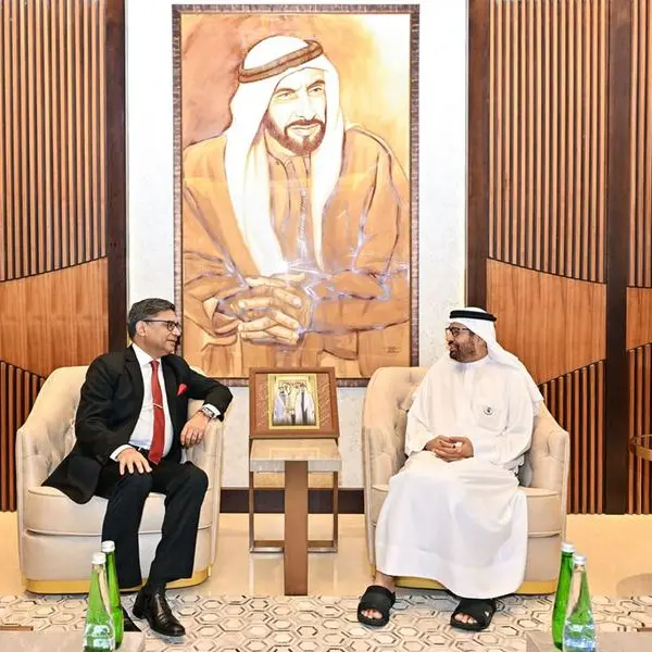Ali Al Nuaimi receives Indian Foreign Secretary in Abu Dhabi