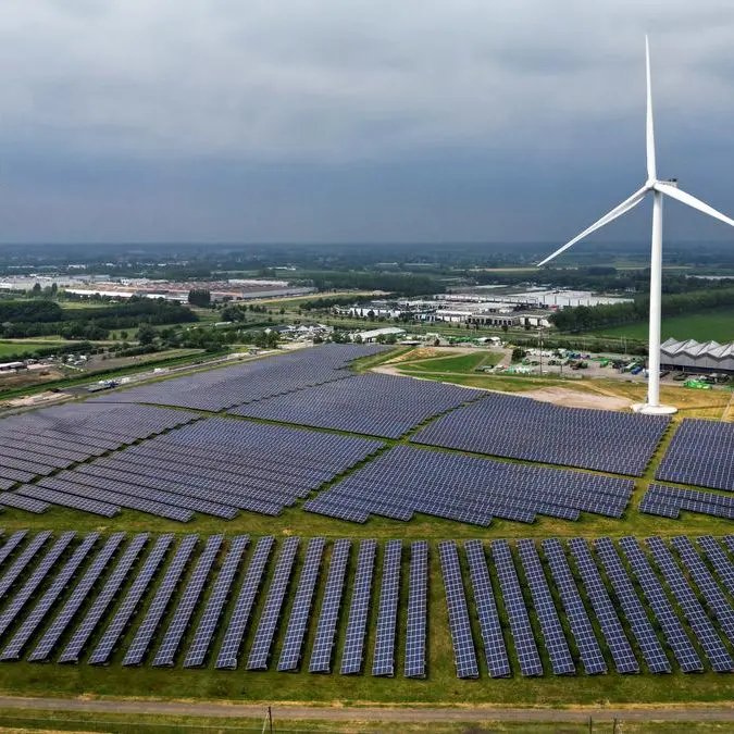 Global wind and solar power outpace gas for first time in April, report shows