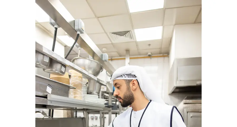 بلدية دبي تكثّف حملاتها الرقابية لتأمين عيد الفطر وضمان أعلى مستويات سلامة الغذاء والصحة العامة والنظافة