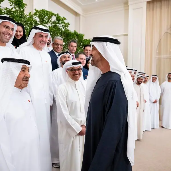 رئيس الدولة يشيد بدور المساهمين في مبادرات هيئة المساهمات المجتمعية معاً