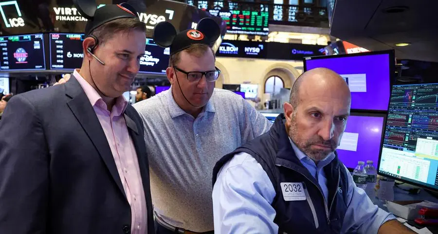 Lofty US stock market valuations bank on earnings strength