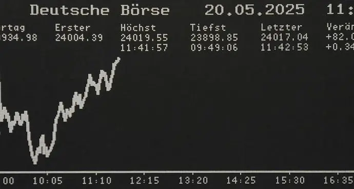 Tariff uncertainty keeps euro zone government bonds in check