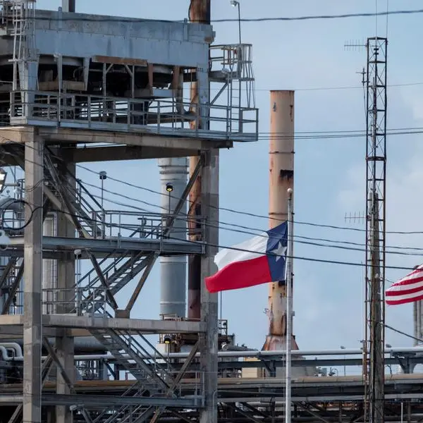 Oil steadies as investors mull US tariff impacts