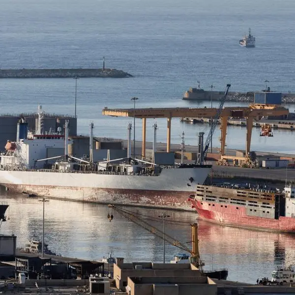 Saudi oil tanker carrying 90,000 tons of crude oil arrives at Syria port