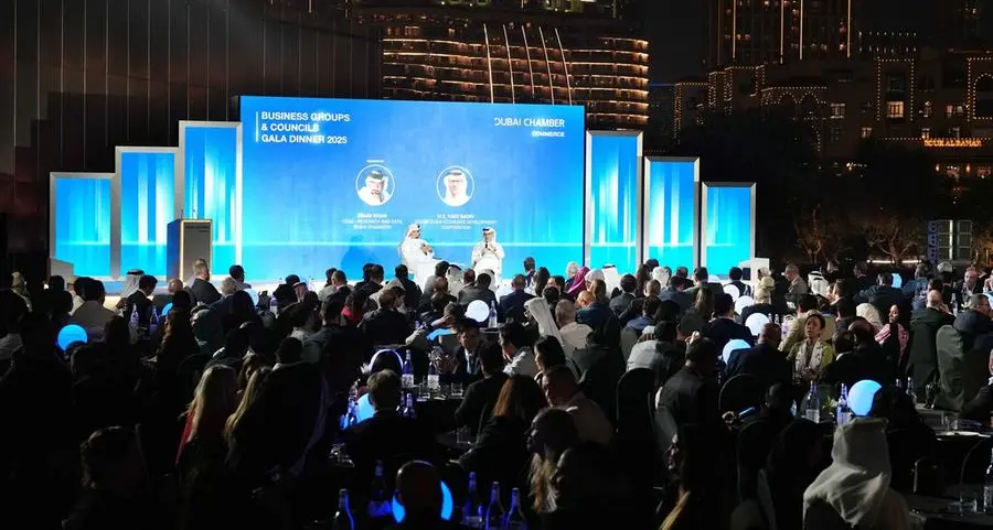 غرفة تجارة دبي تستعرض آليات دعم القطاع الخاص خلال اللقاء الفصلي الرابع لمجموعات ومجالس الأعمال