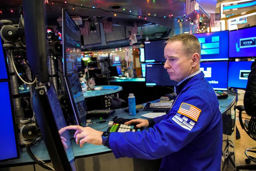 Wall Street eyes steady open after tech-driven losses pause rally