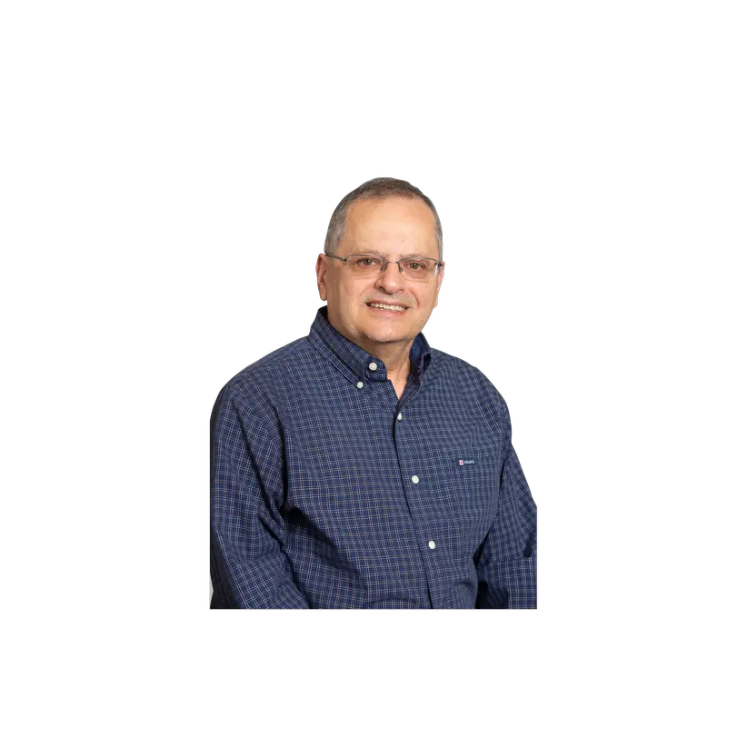 محمد بن راشد يهنئ البروفيسور بادي هاني لفوزه بجائزة \"نوابغ العرب 2025\" عن فئة الاقتصاد