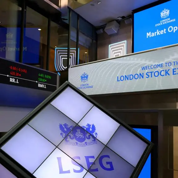London shares at over one-week low on rate hike concerns; leadership in focus