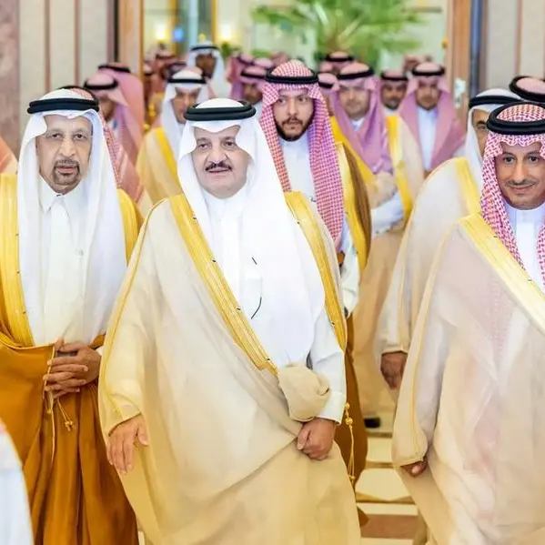 أمير المنطقة الشرقية يشهد توقيع اتفاقيات تتجاوز (7) مليارات ريال لتطوير وجهات سياحية في الخبر