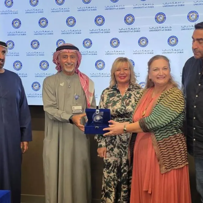 جامعة دبي توقّع مذكرة تفاهم استراتيجية مع لورا مازا لتعزيز التعاون الأكاديمي والدولي بين دولة الإمارات وإيطاليا
