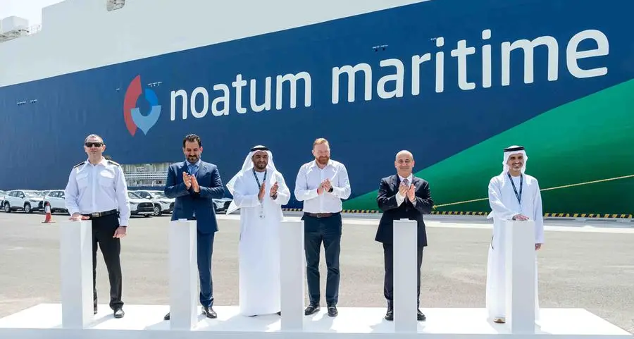 ميناء خليفة يستقبل أول سفينة تعمل بالغاز الطبيعي المسال تابعة لـ \"يونايتد جلوبال للبضائع المدحرجة\"