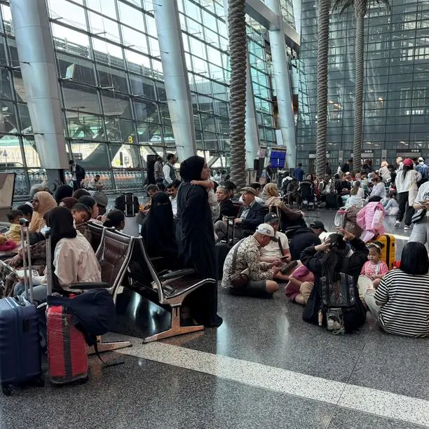 Chaos for thousands of passengers stranded at Doha airport, long queues in Dubai