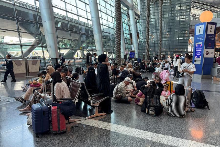 Qatar: Hamad International Airport urges passengers not to travel to airport