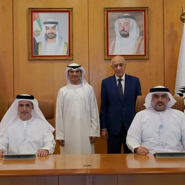 مصرف الشارقة الإسلامي يتعاون مع جامعة الشارقة لنشر التوعية المالية واستقطاب وتأهيل الكفاءات الوطنيّة