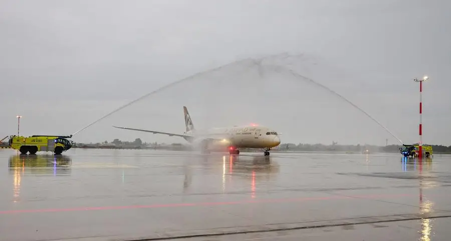 Etihad celebrates first flights to Prague and Warsaw, expanding European network